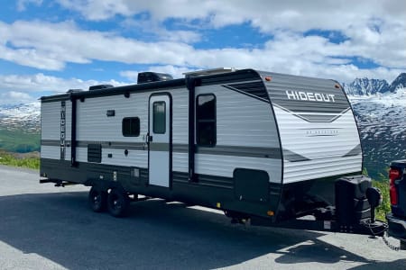 The Valdez Hideout! - 2022 Keystone Hideout Camper