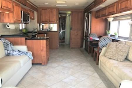 Lincoln ParkRV rentals