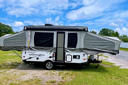 2018 Forest River RV Flagstaff MACLTD Series 228D