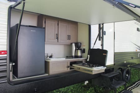 SingingHillsRVPark Rv Rentals