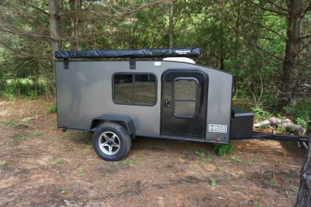 2022 HikerTrailer Highway Deluxe