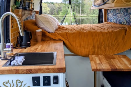 Midnight - B&B Style - 2021 Dodge Ram Camping Van