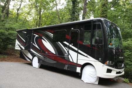 2021 Newmar Bay Star Motorhome (Class A)