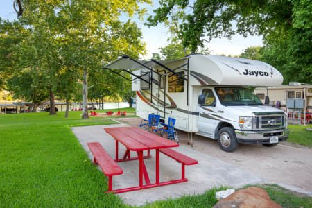 LakewayRV rentals