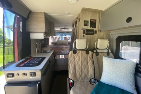 RV Rental des-moines,Iowa-(IA)