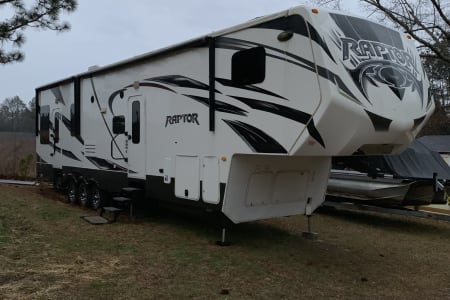 2014 Keystone Raptor 365LEV