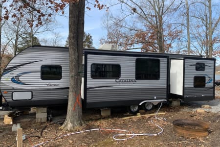 Nice camper with Bunkhouse and 2 slides