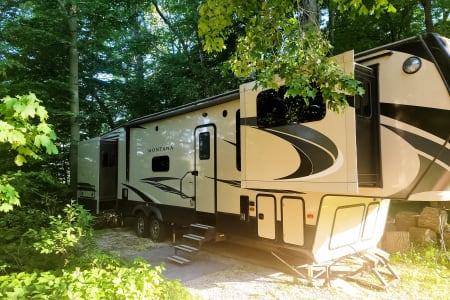 The Landing - 2019 Keystone RV Montana High Country