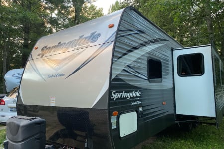 Houghton Lake MI 2017 Keystone TT Bunk House