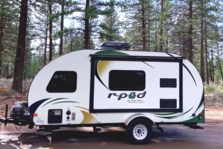 *Sun Chaser* 2015 R-Pod by Forest River Hood River Edition 179 PDX