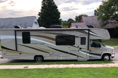 2019 Coachmen Leprechaun, Stocked & ready to hit the road!