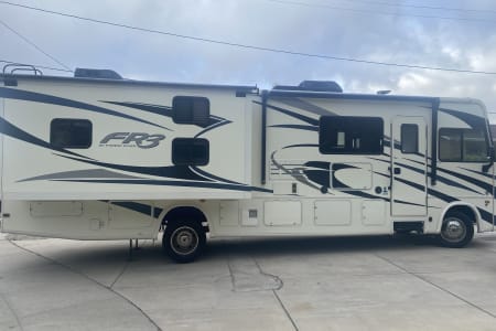 Simi ValleyRV rentals