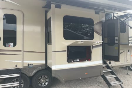 LakeOfTheOzarksStatePark Rv Rentals