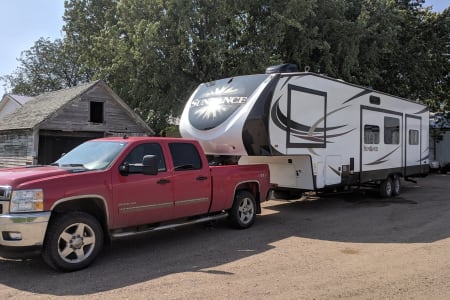 2017 Heartland RVs Sundance 3700RLB