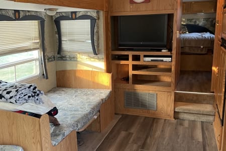 RV Rental des-moines,Iowa-(IA)