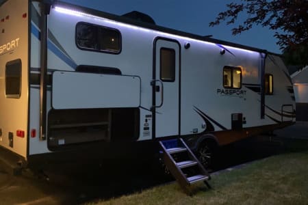 2020 Keystone Passport w/ Bunks