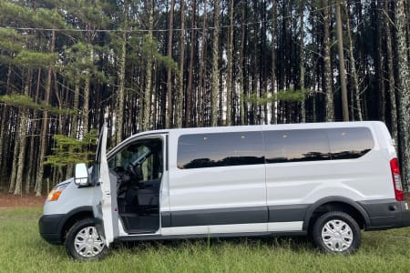 Best price 12 seats Van rental Georgia delivery Unlimited miles. Touring ba