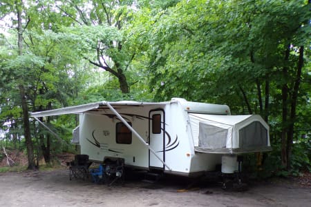 Parry Sound ON The Bears Den - 2011 Rockwood Roo 23SS