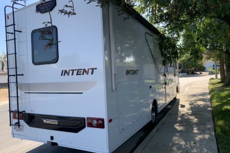 RV Rental bakersfield,California-(CA)