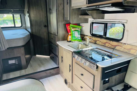 YellowstoneGrizzlyRVPark Rv Rentals