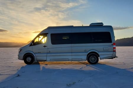 Apache JunctionRV rentals