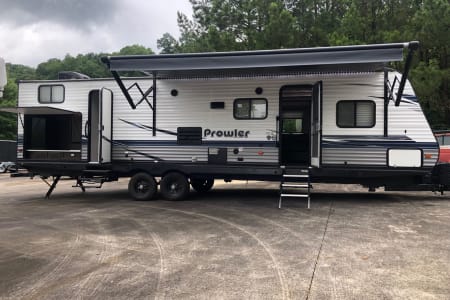 36?  2020 Heartland Prowler Bunkhouse Family Camper!