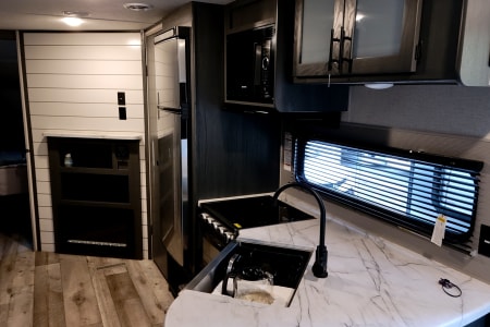 MeteorCraterRVPark Rv Rentals