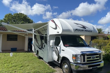 HialeahRV rentals