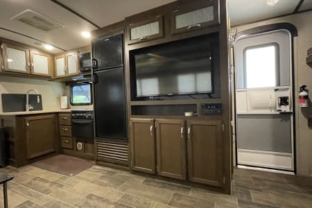 HollisterRV rentals