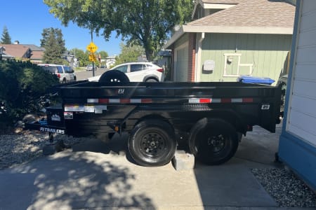 2022 Dump/Utility Trailer 10ft by 5ft