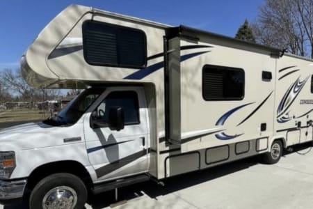 Apache JunctionRV rentals