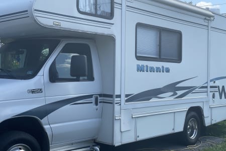 2022 Winnebago Minnie Winnie