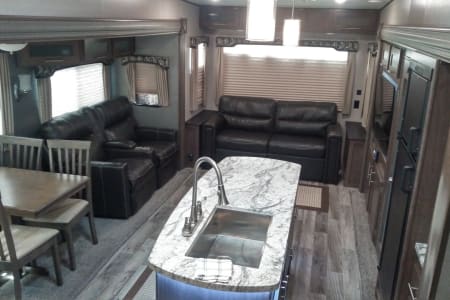 travel trailer for rent san antonio