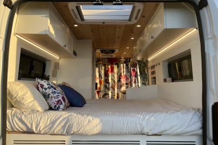 Topanga CA Stargaze In Bed Under An Open Skylight // The Jupitermobile