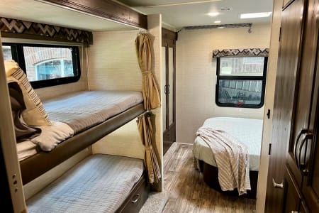 ArlingtonRV rentals