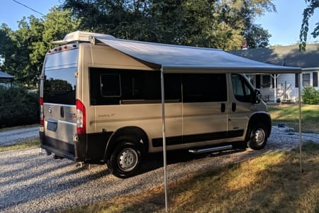 2017 Roadtrek Simplicity Small, Agile and Ready!