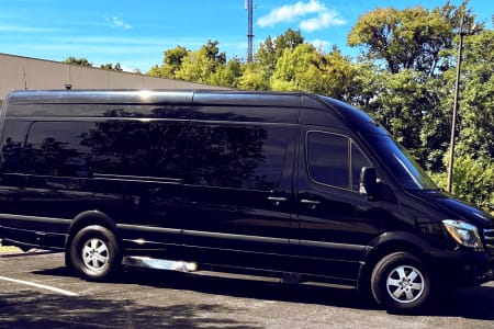 2020 Luxury Mercedes Sprinter Van - 10 Passenger - Ultimate Presidential