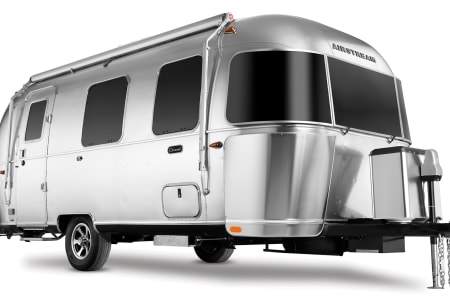 Pristine 2022 Airstream Caravel with added options, & well appointed