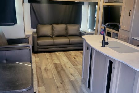 BROWNSTOWN CHARTER TWP.RV rentals