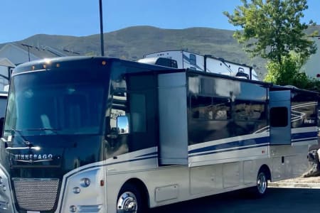 2021 Class A Winnebago Adventurer, New!, Clean!