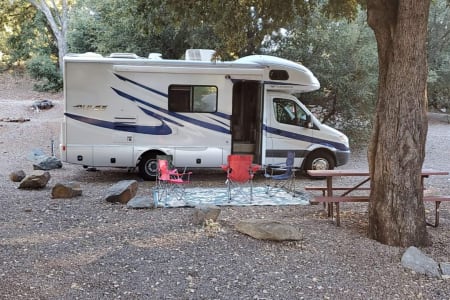 Yuma AZ 2008 Pulse Motorhome. Adventure is out there. Travel in style!