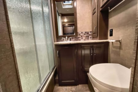 RV Rental santa-rosa,California-(CA)