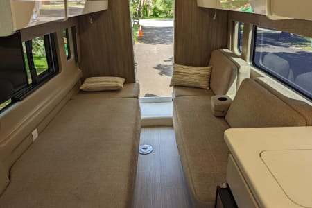 RV Rental chicago,Illinois-(IL)