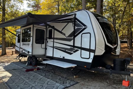 2021 Grand Design Momentum 31G Toy Hauler