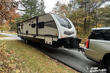 Columbus OH 2019 Winnebago Minnie Plus 27BHSS