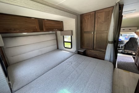 OAK POINTRV rentals