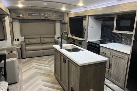 ScaroonManor Rv Rentals