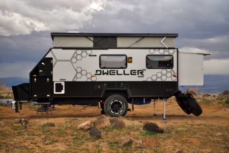 Off-road high end trailer!!  2022 OBI DWELLER 15'