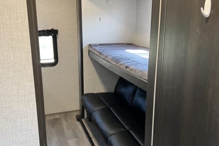 ClarkRVPark Rv Rentals