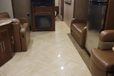 2016 Coachman Encounter Like new inside and out.